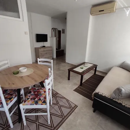 Apartmán With Wifi - 23241